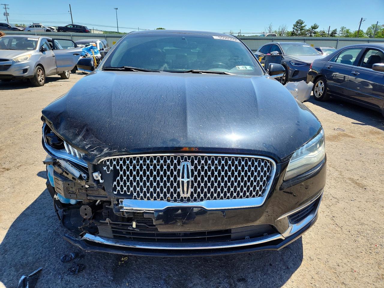 2017 LINCOLN MKZ