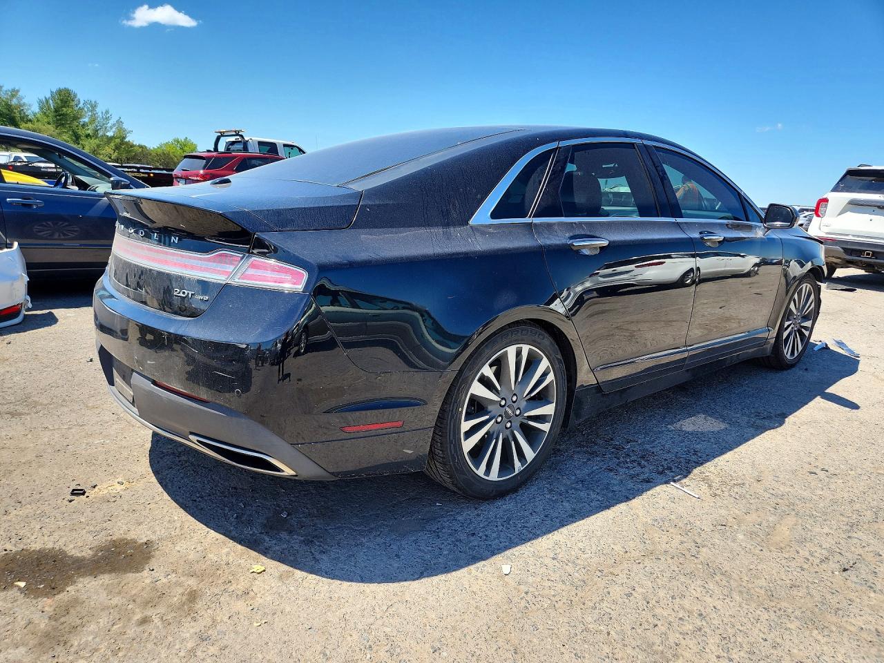 2017 LINCOLN MKZ