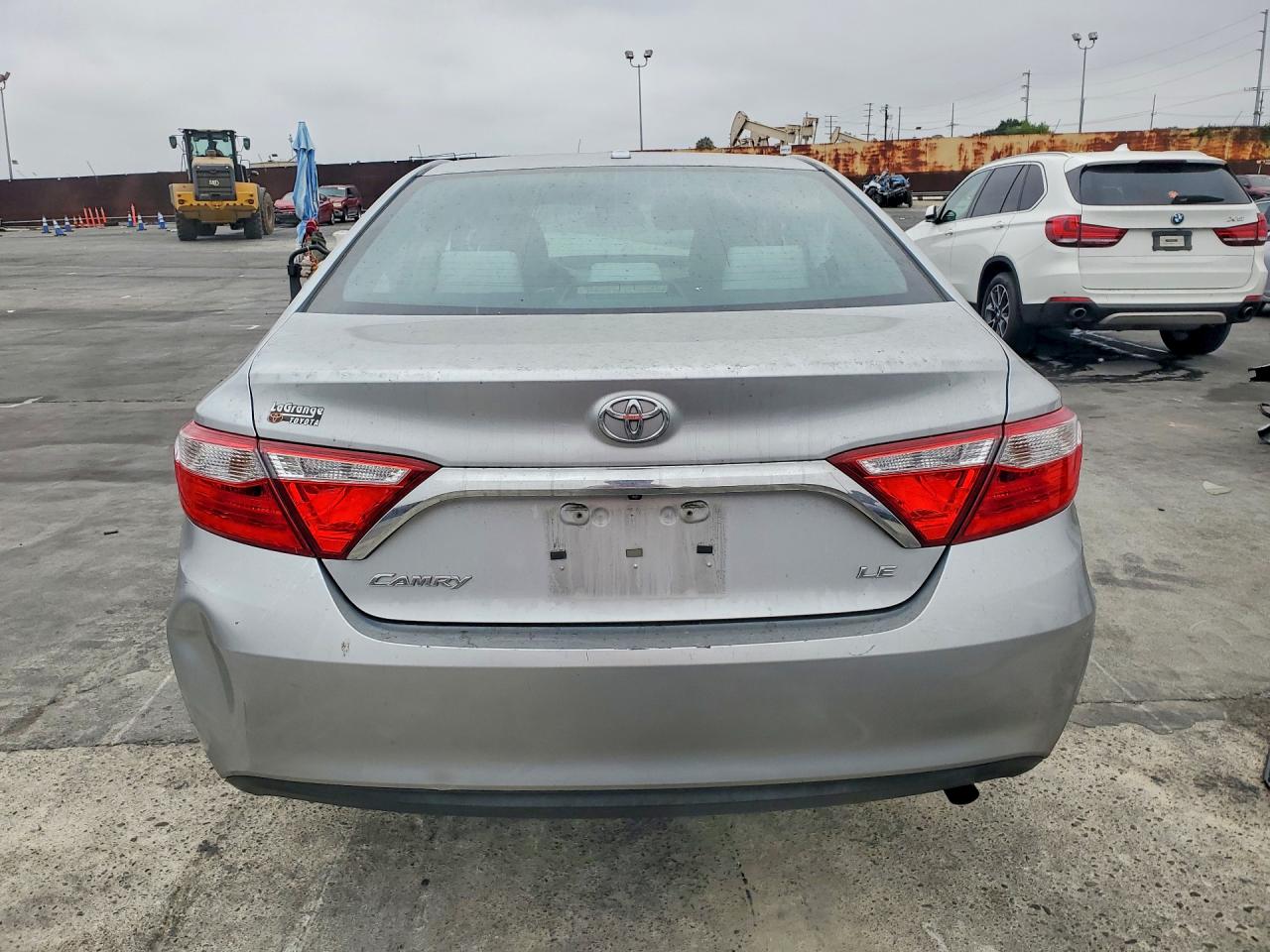 2015 TOYOTA CAMRY