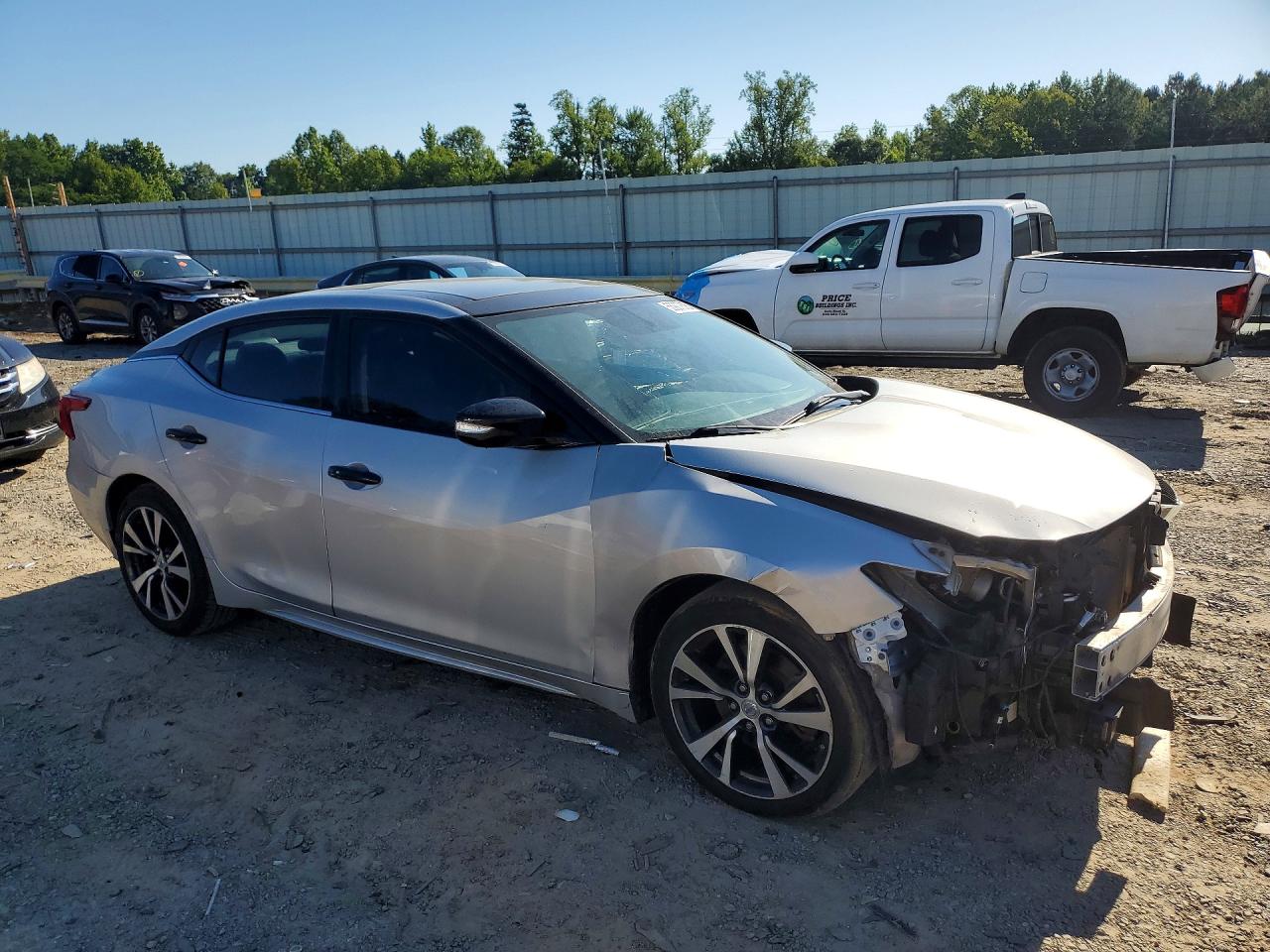 2017 NISSAN MAXIMA