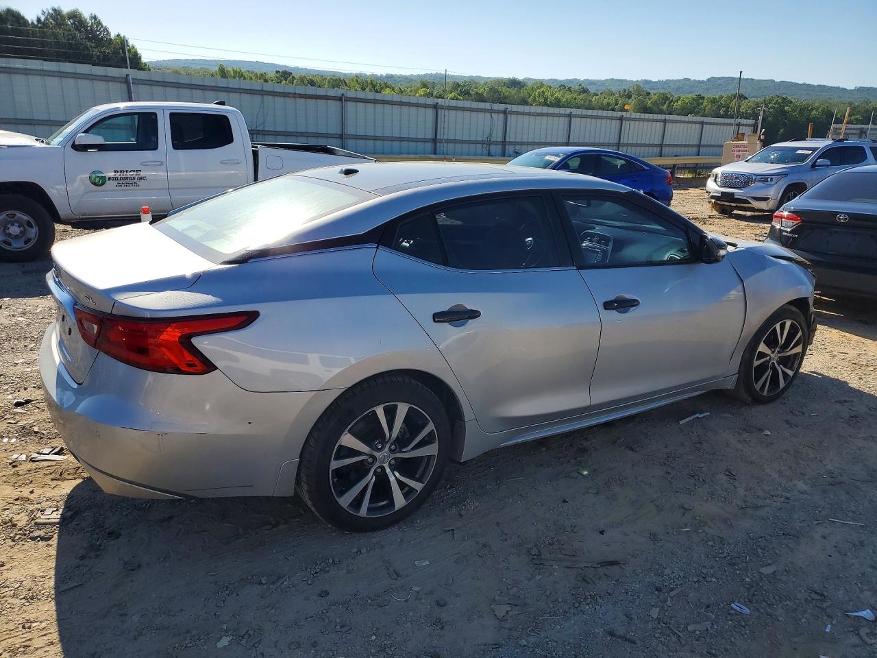 2017 NISSAN MAXIMA