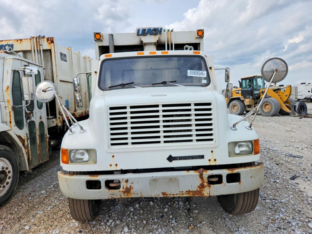 1998 INTERNATIONAL 4000 SERIE