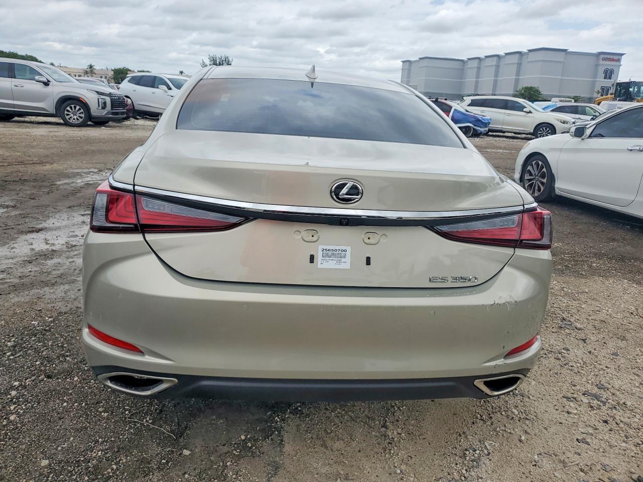 2025 LEXUS ES350