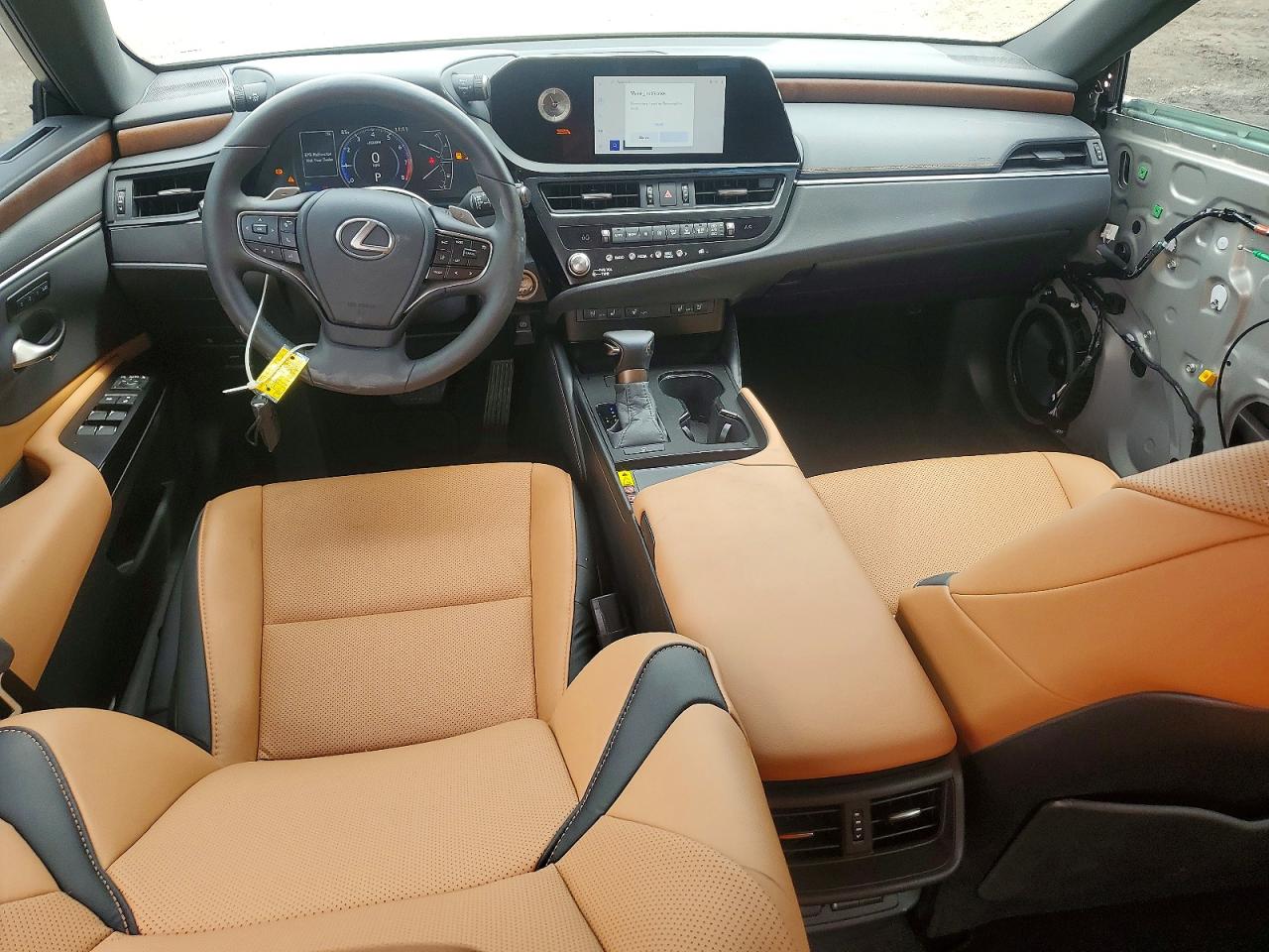 2025 LEXUS ES350
