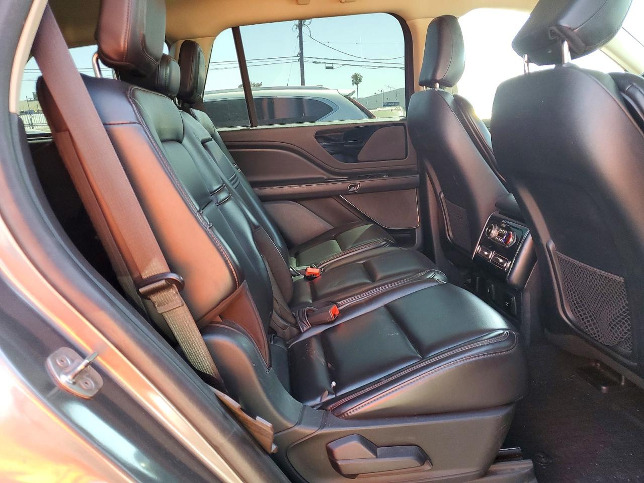 2021 LINCOLN AVIATOR