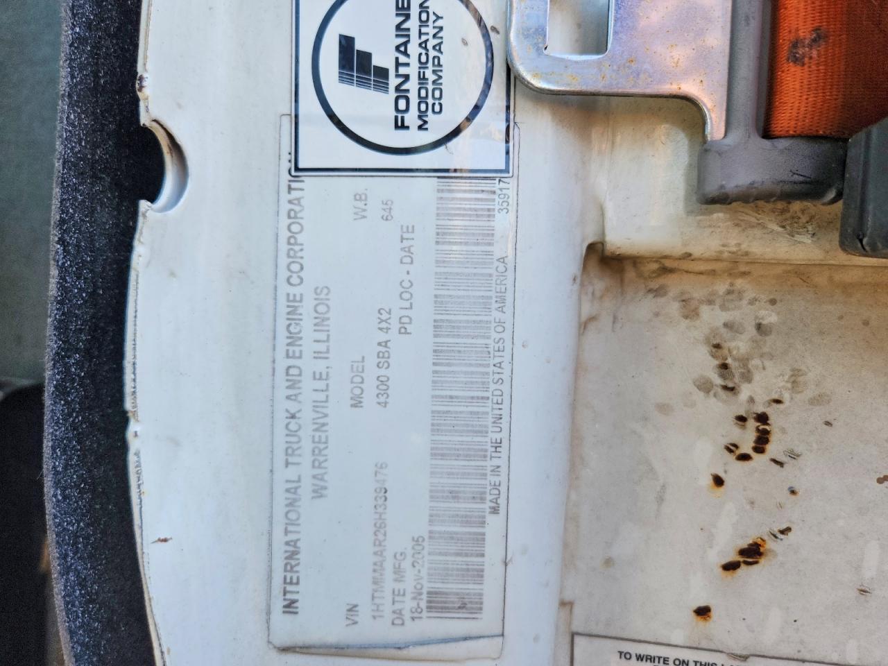 2006 INTERNATIONAL 4000 SERIE