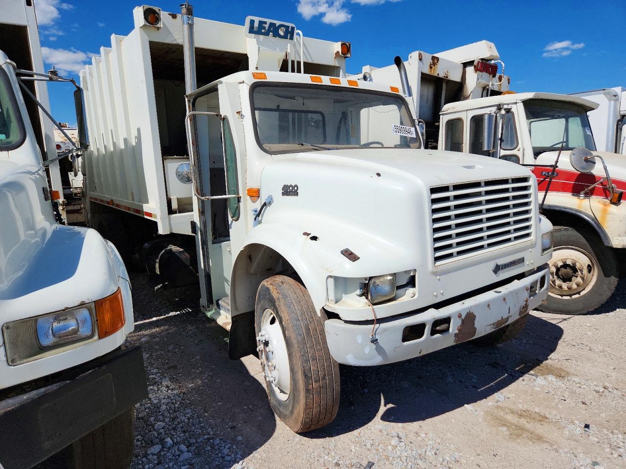1998 INTERNATIONAL 4000 SERIE