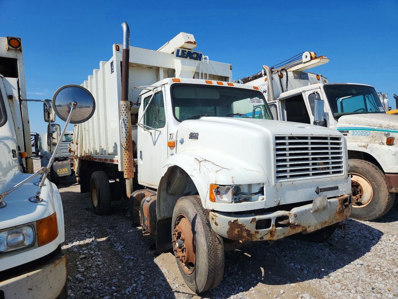 1999 INTERNATIONAL 4000 SERIE