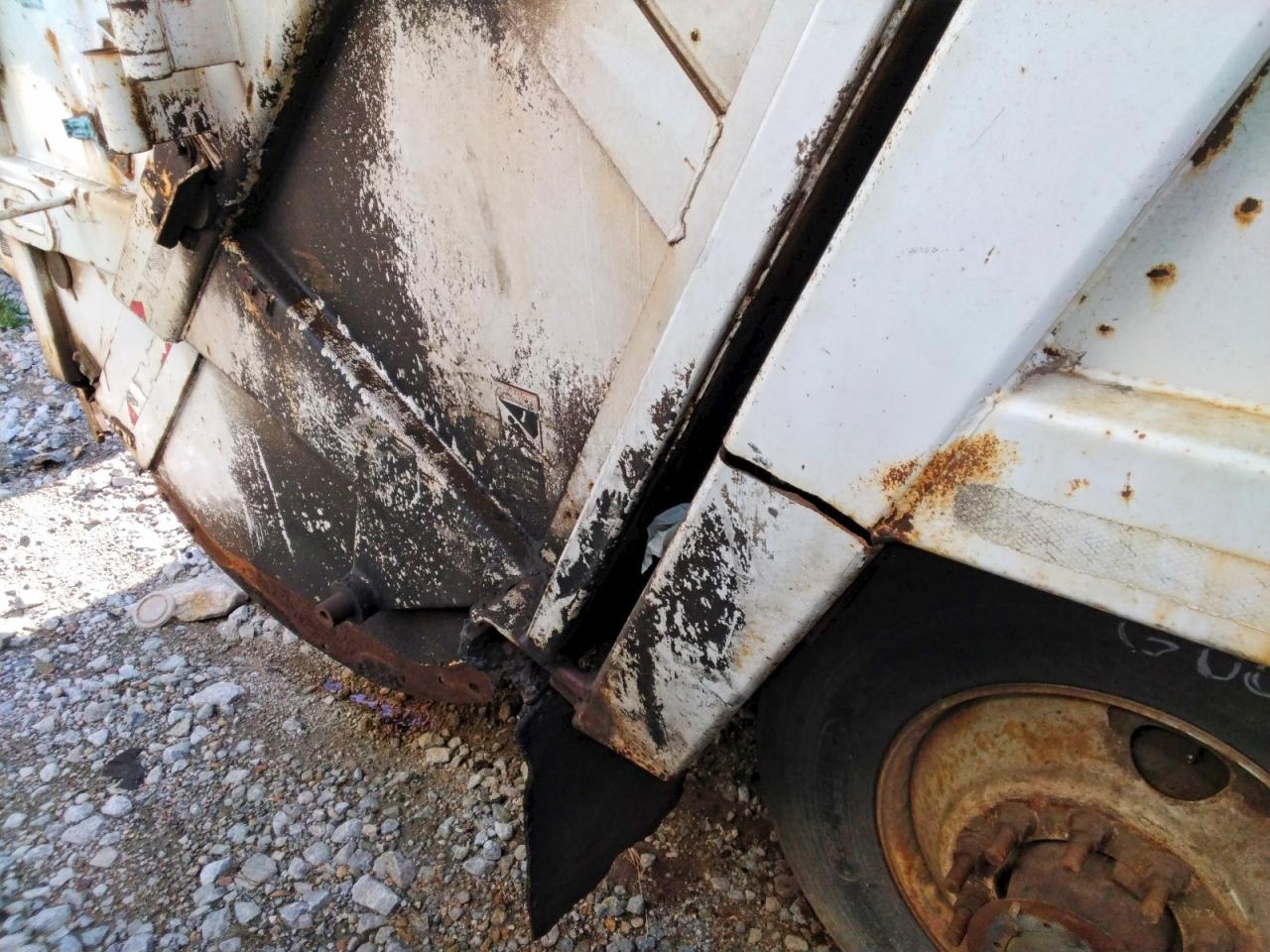 2001 FREIGHTLINER ALL OTHER