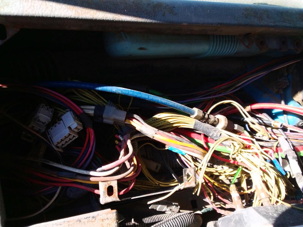 2001 FREIGHTLINER ALL OTHER