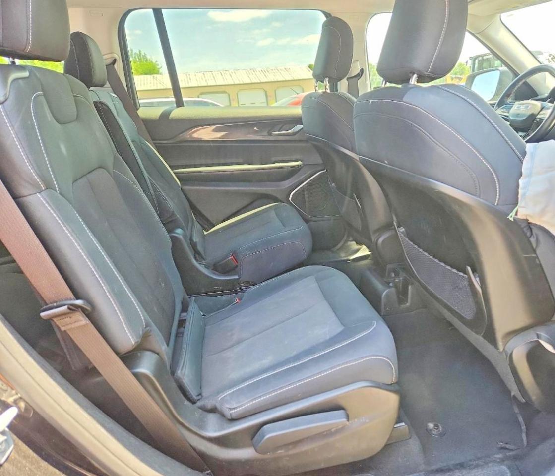 2022 JEEP CHEROKEE