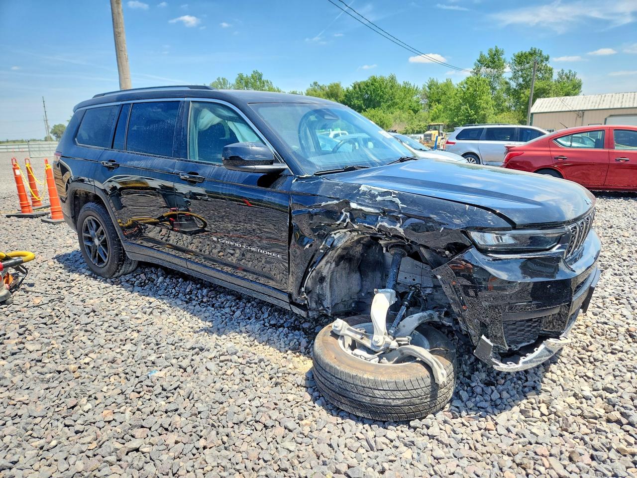 2022 JEEP CHEROKEE