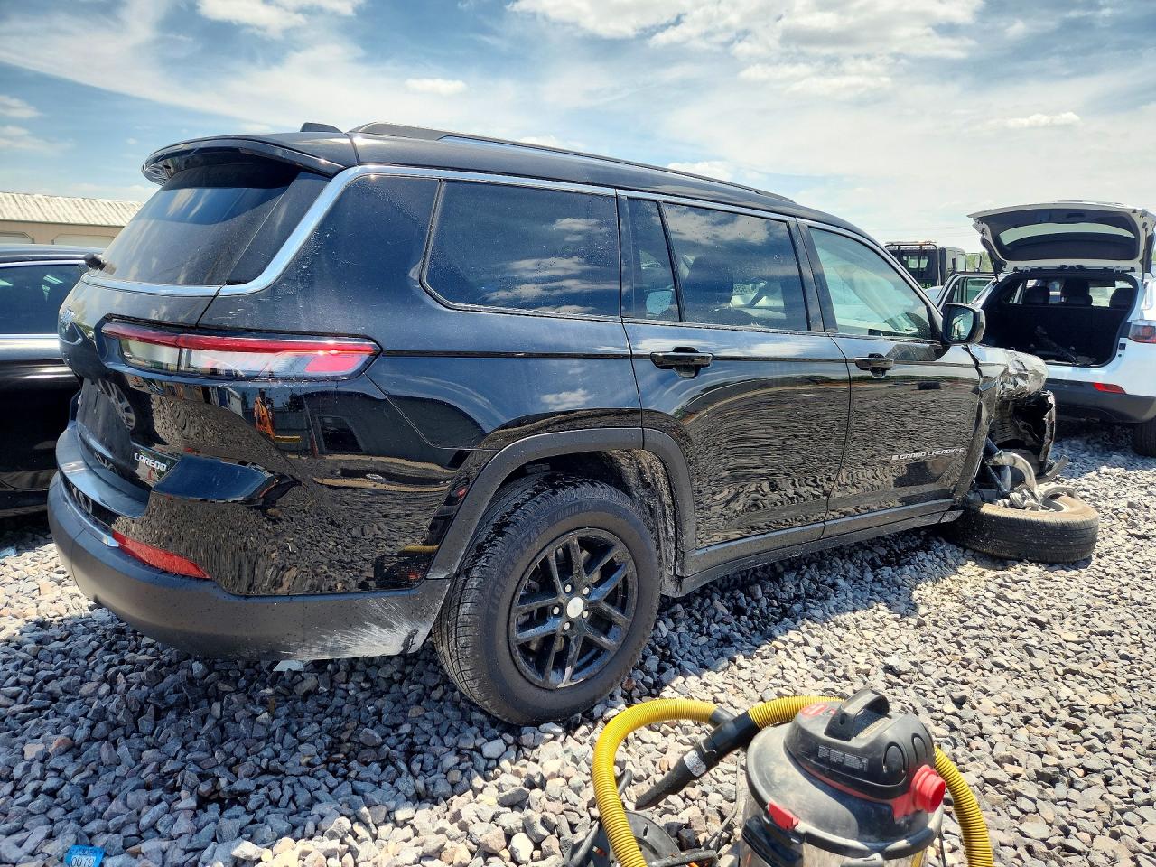 2022 JEEP CHEROKEE