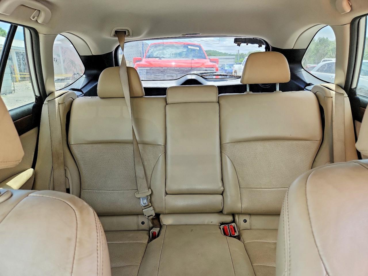 2016 SUBARU OUTBACK