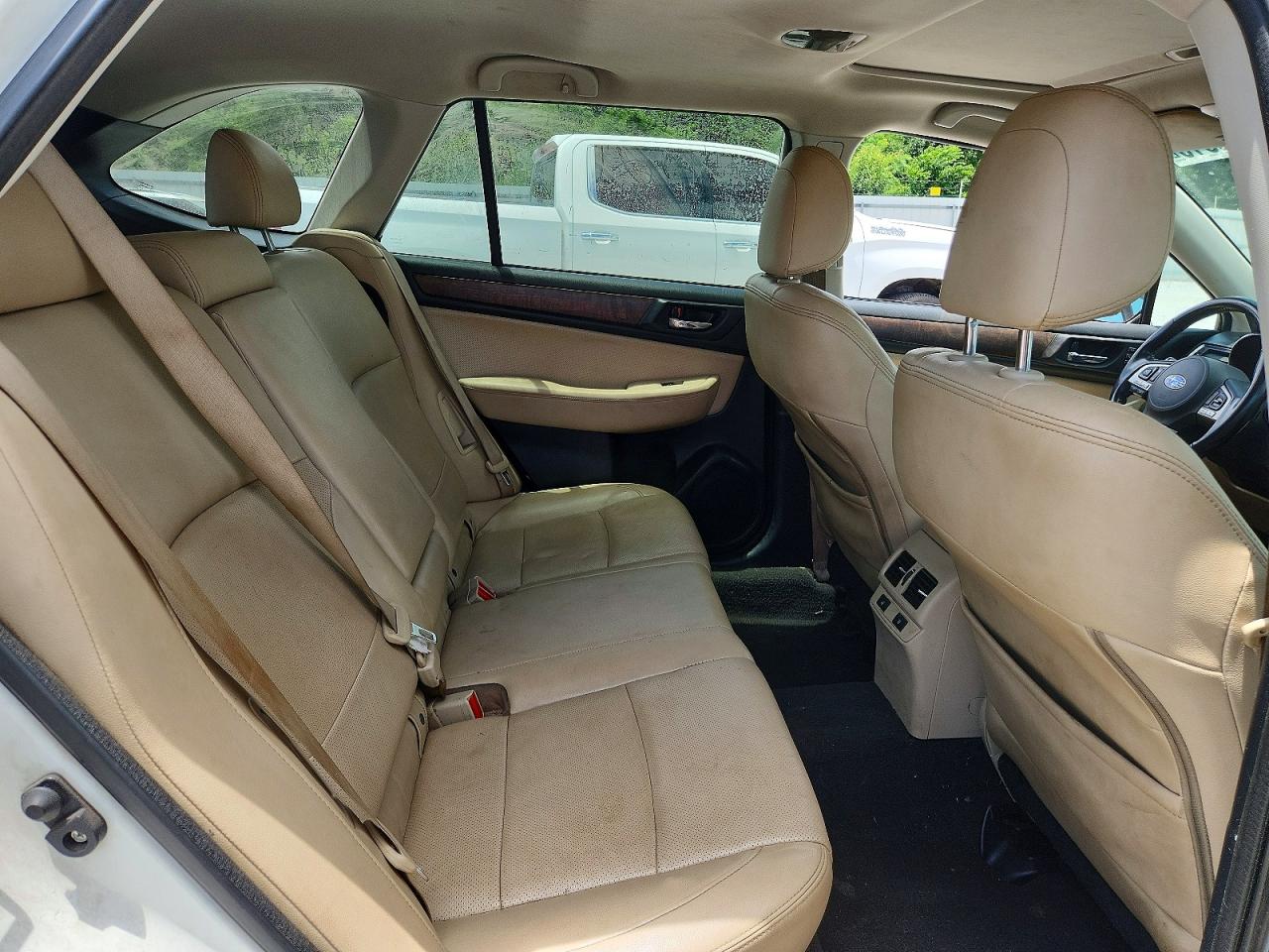 2016 SUBARU OUTBACK