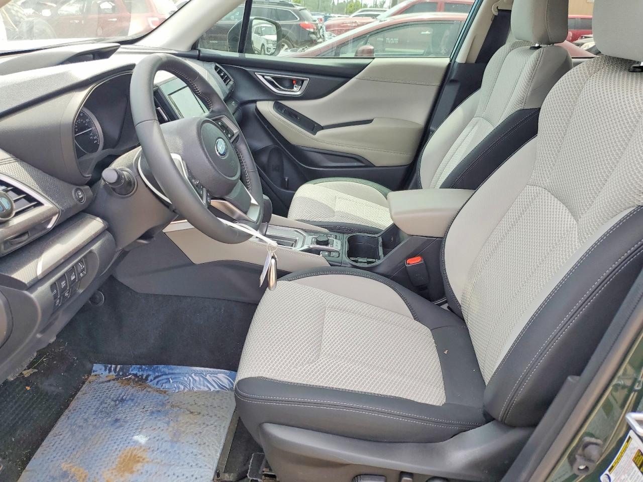 2024 SUBARU FORESTER