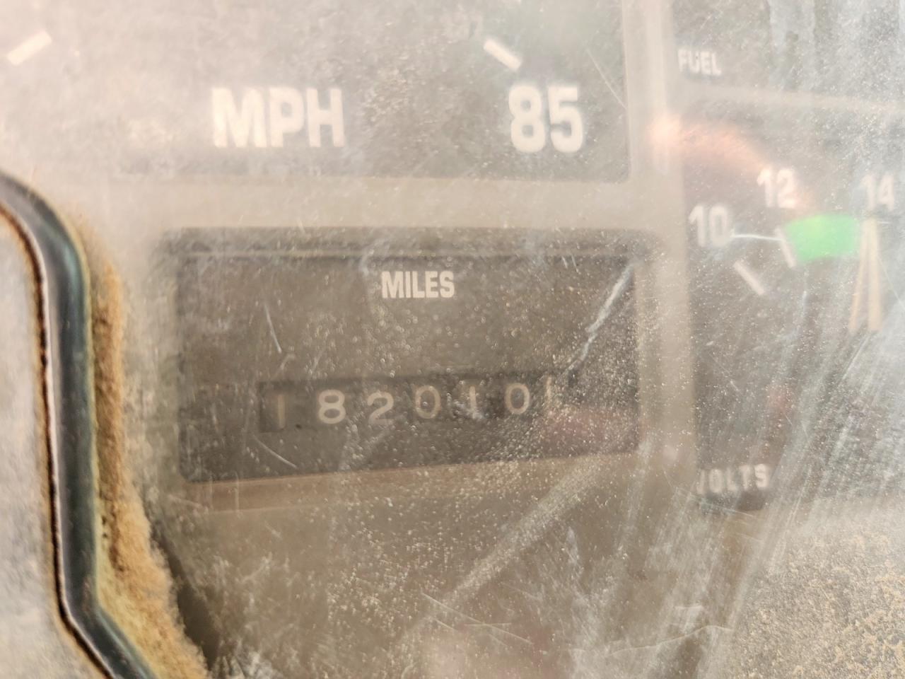 2000 INTERNATIONAL 4000 SERIE