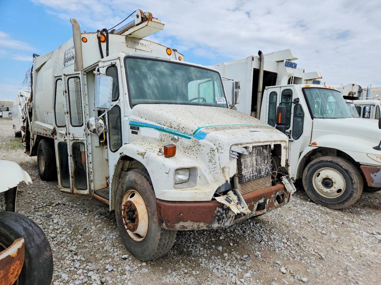 2004 FREIGHTLINER ALL OTHER