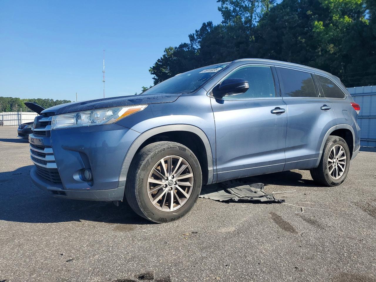2018 TOYOTA HIGHLANDER