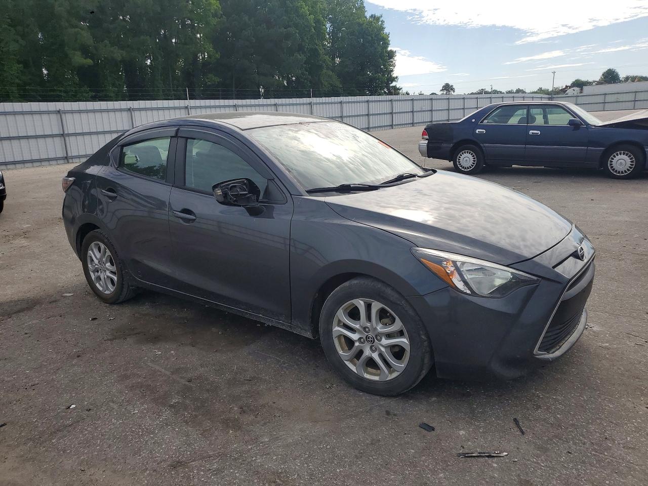 2016 SCION IA