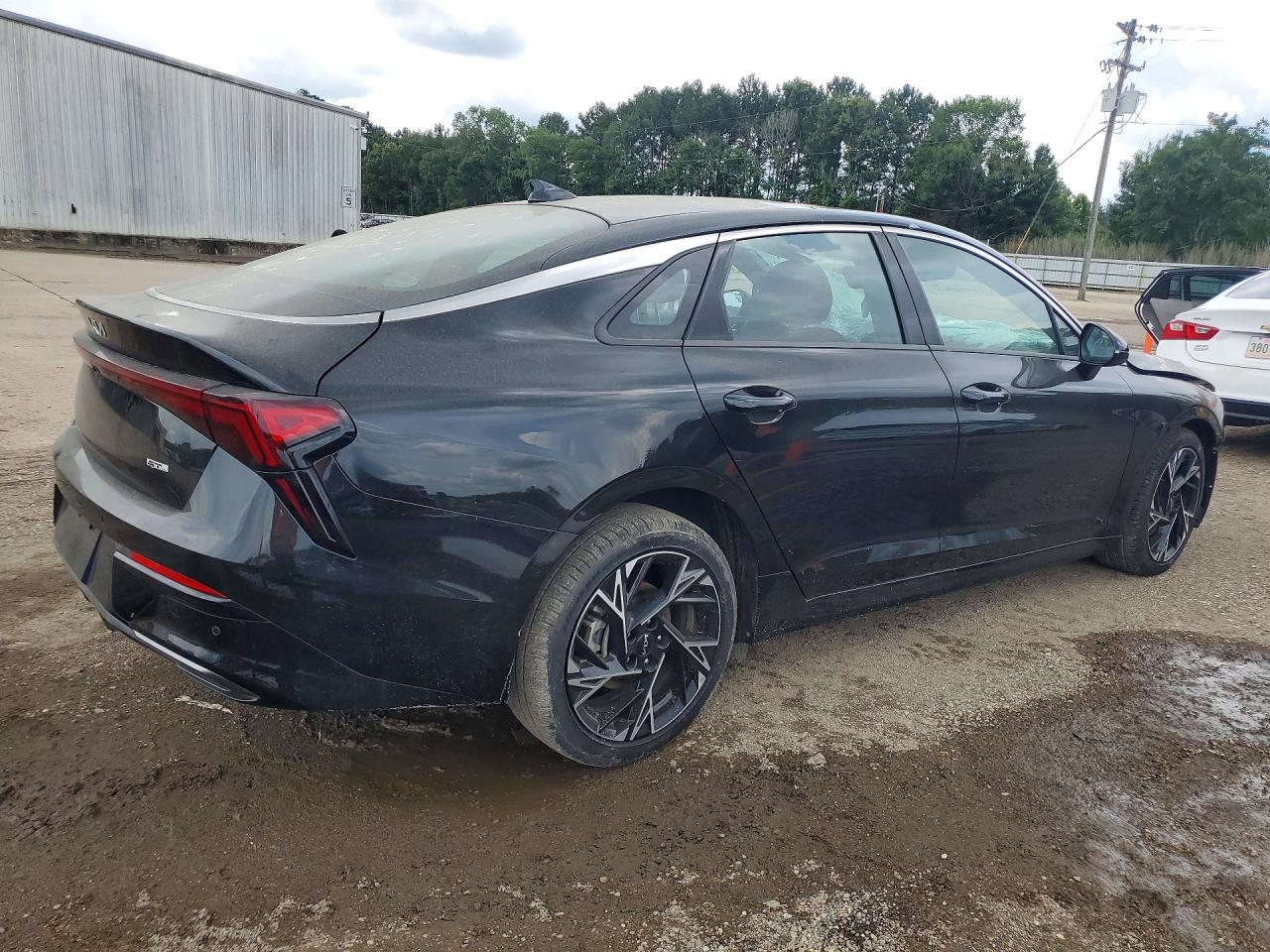 2025 KIA K5