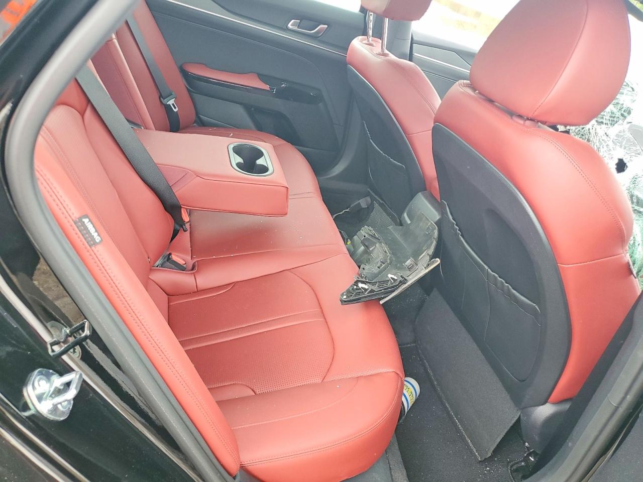 2025 KIA K5