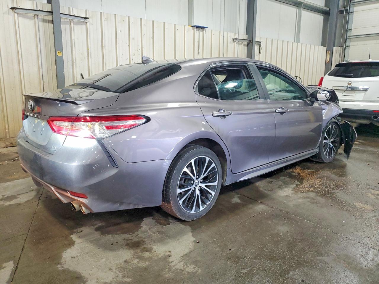 2020 TOYOTA CAMRY