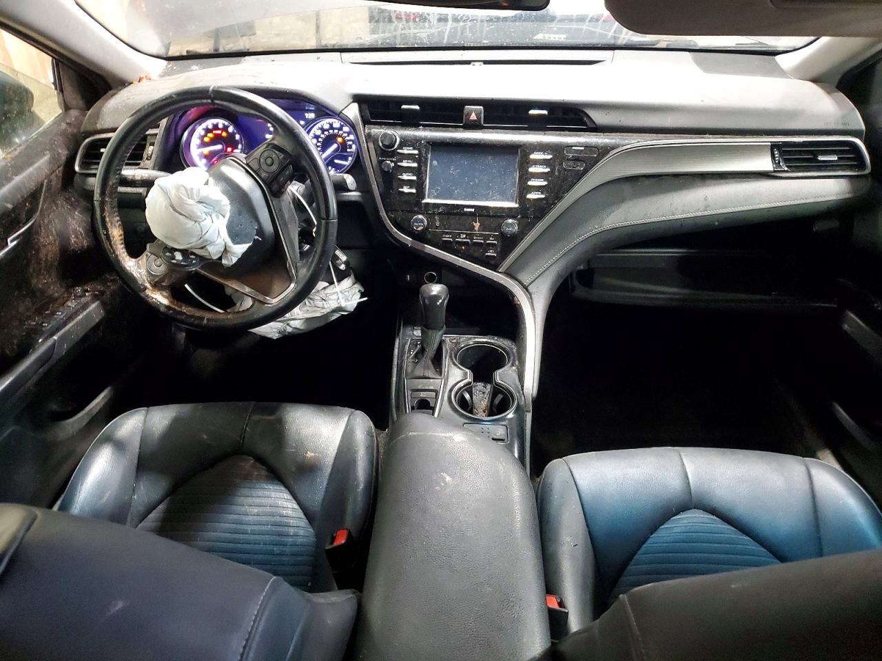 2020 TOYOTA CAMRY