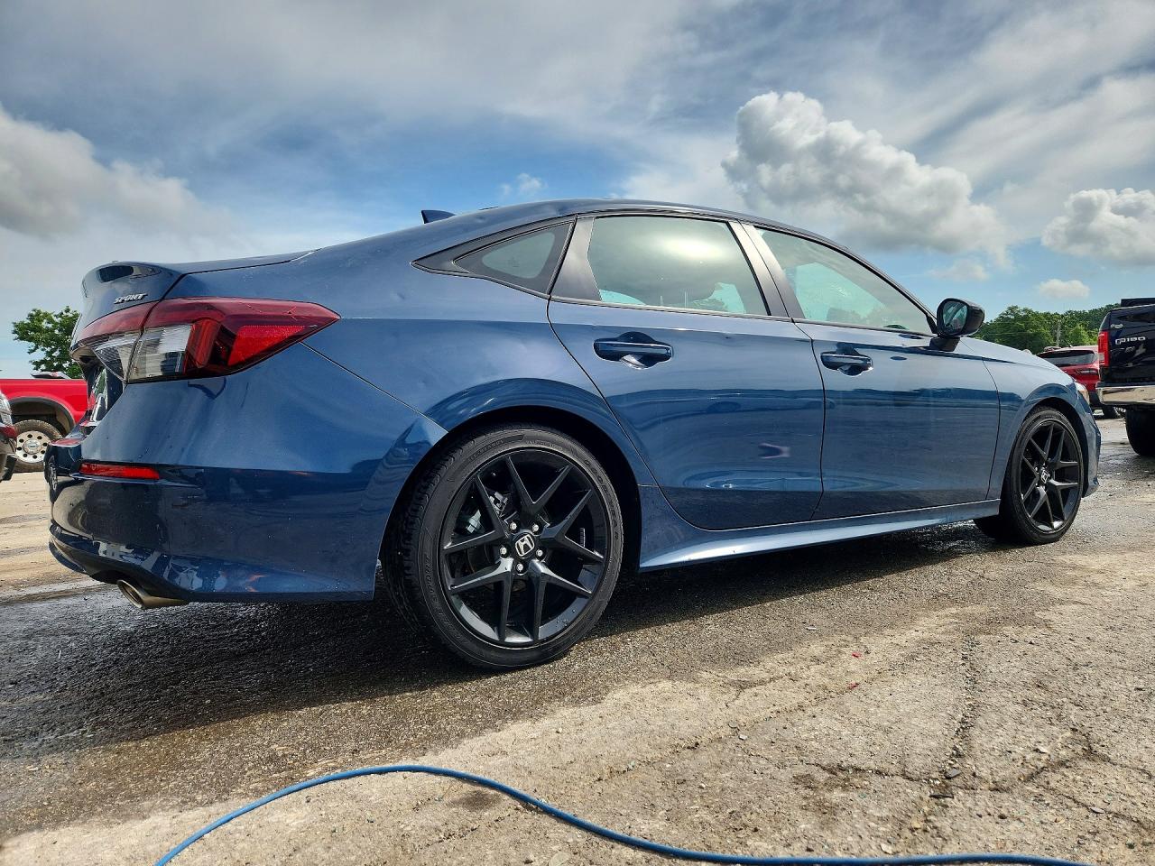 2025 HONDA CIVIC
