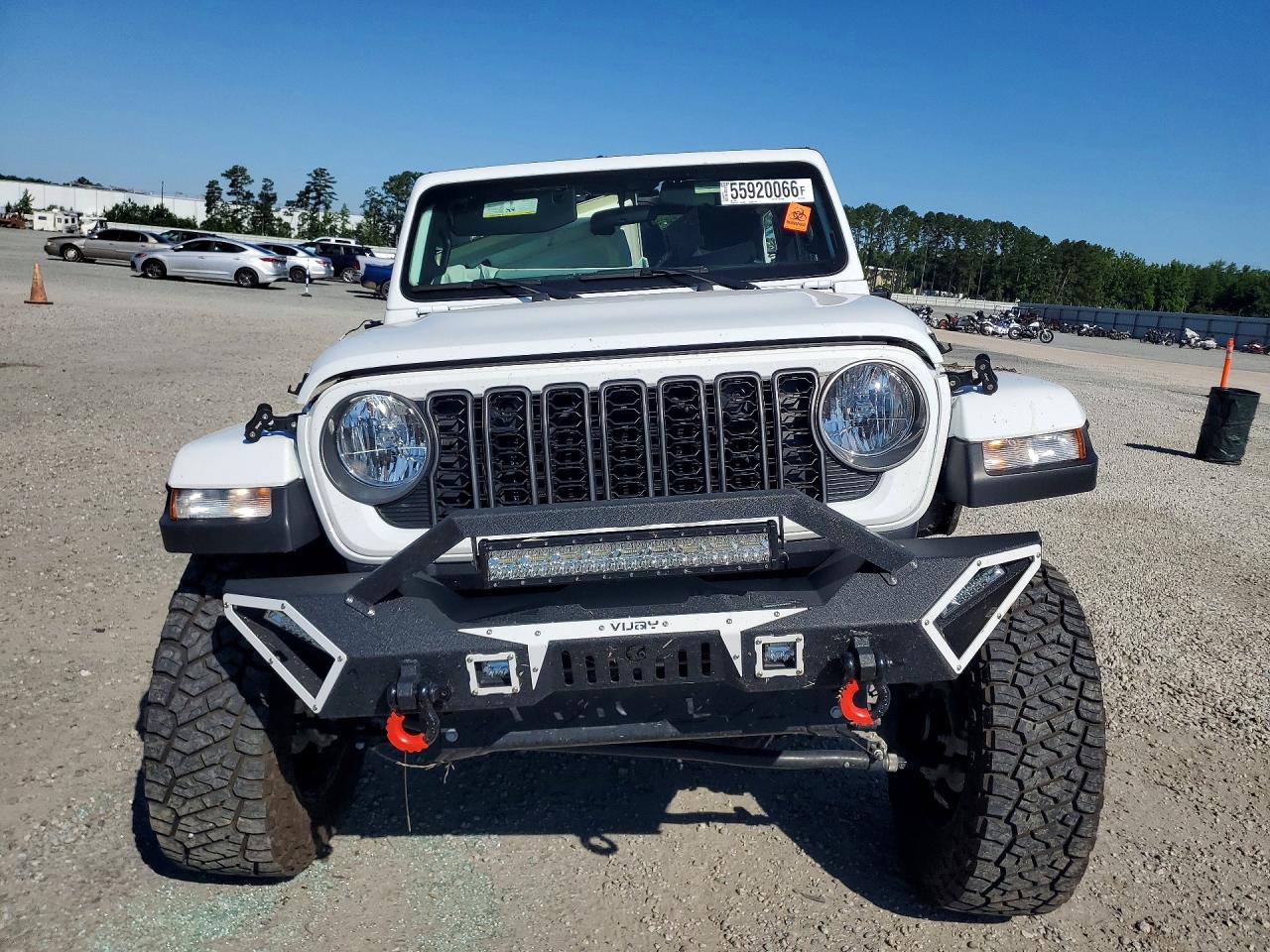 2025 JEEP GLADIATOR