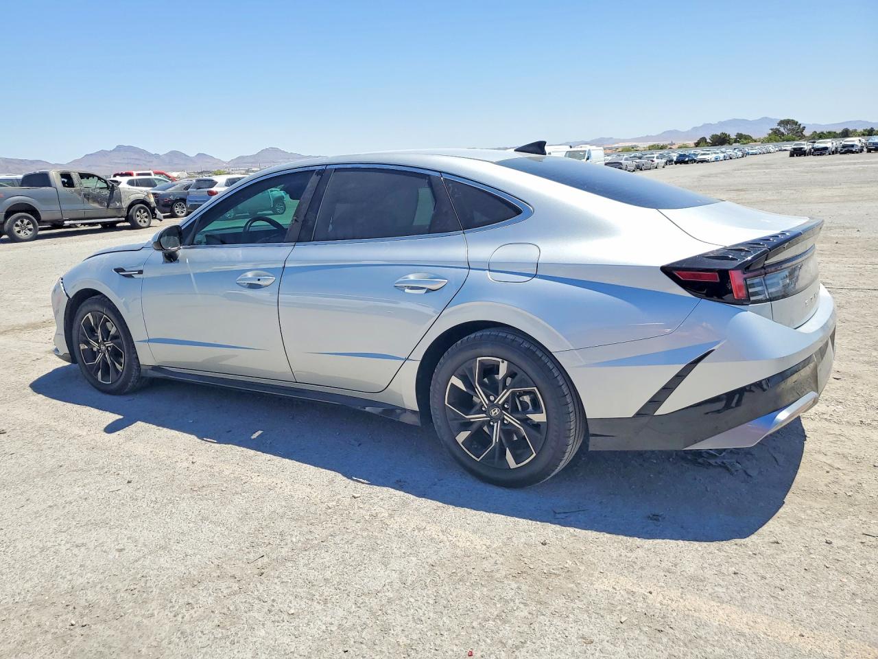 2024 HYUNDAI SONATA