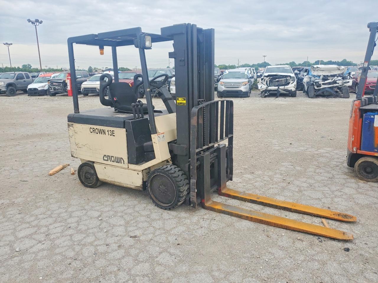 2014 CROWN FORKLIFT