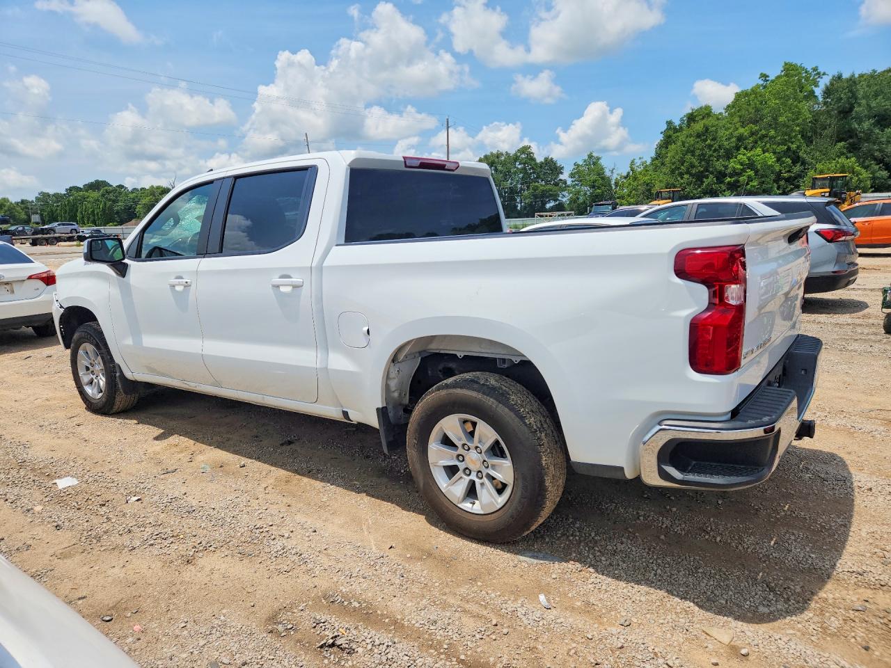 2025 CHEVROLET SILVERADO