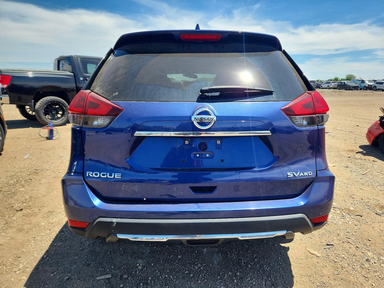 2018 NISSAN ROGUE