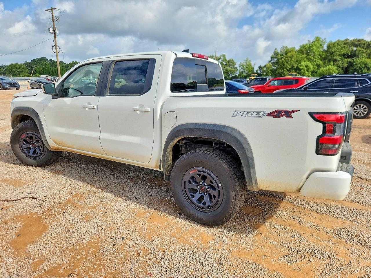 2026 NISSAN FRONTIER