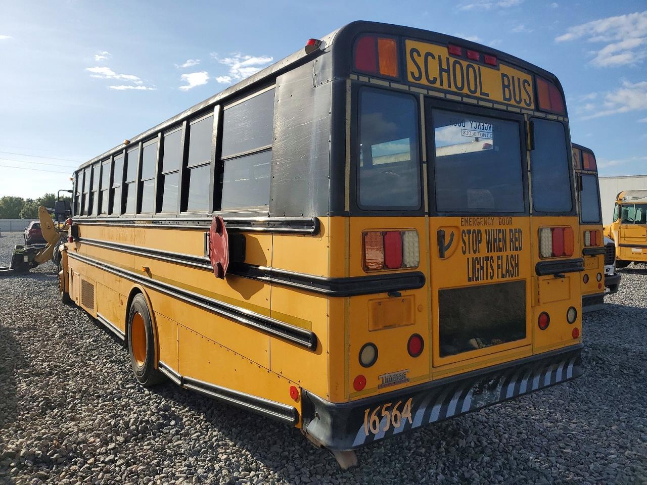 2009 THOMAS SAF-T-LINE