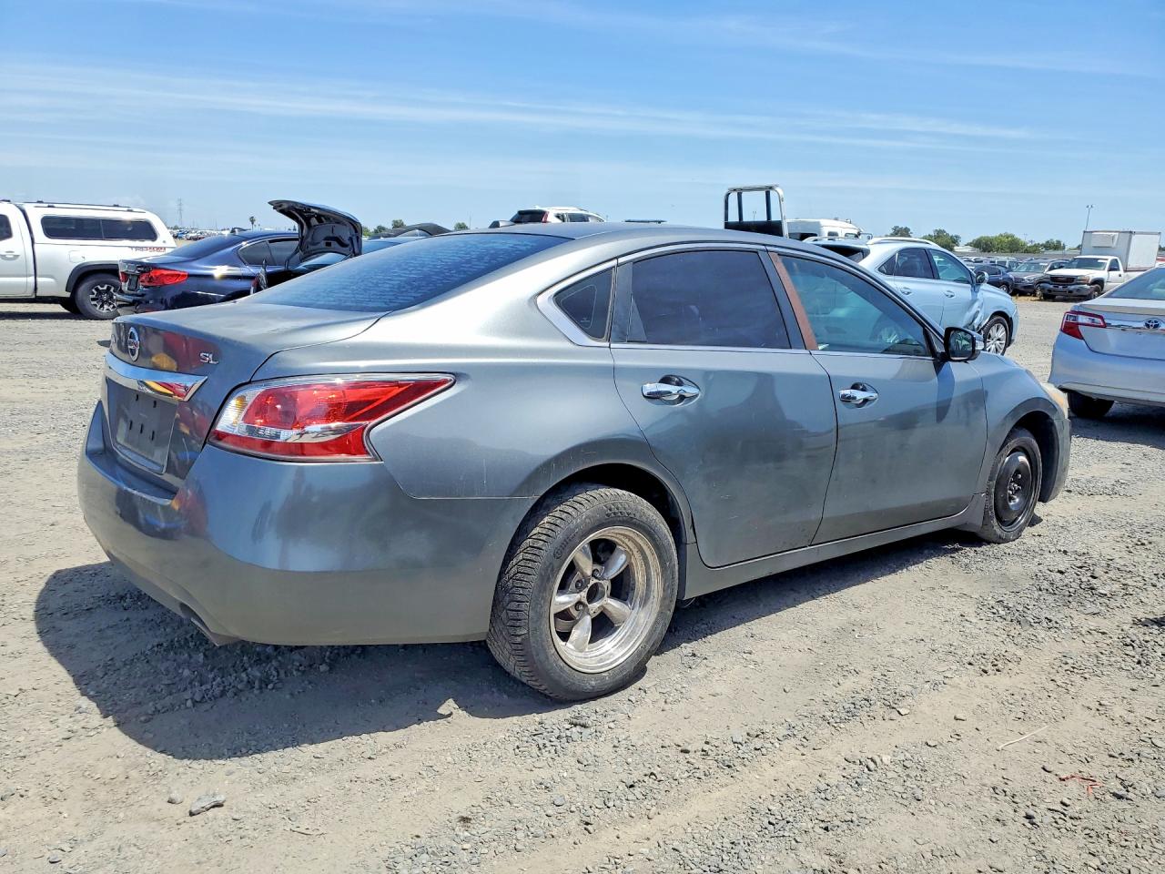 2015 NISSAN ALTIMA