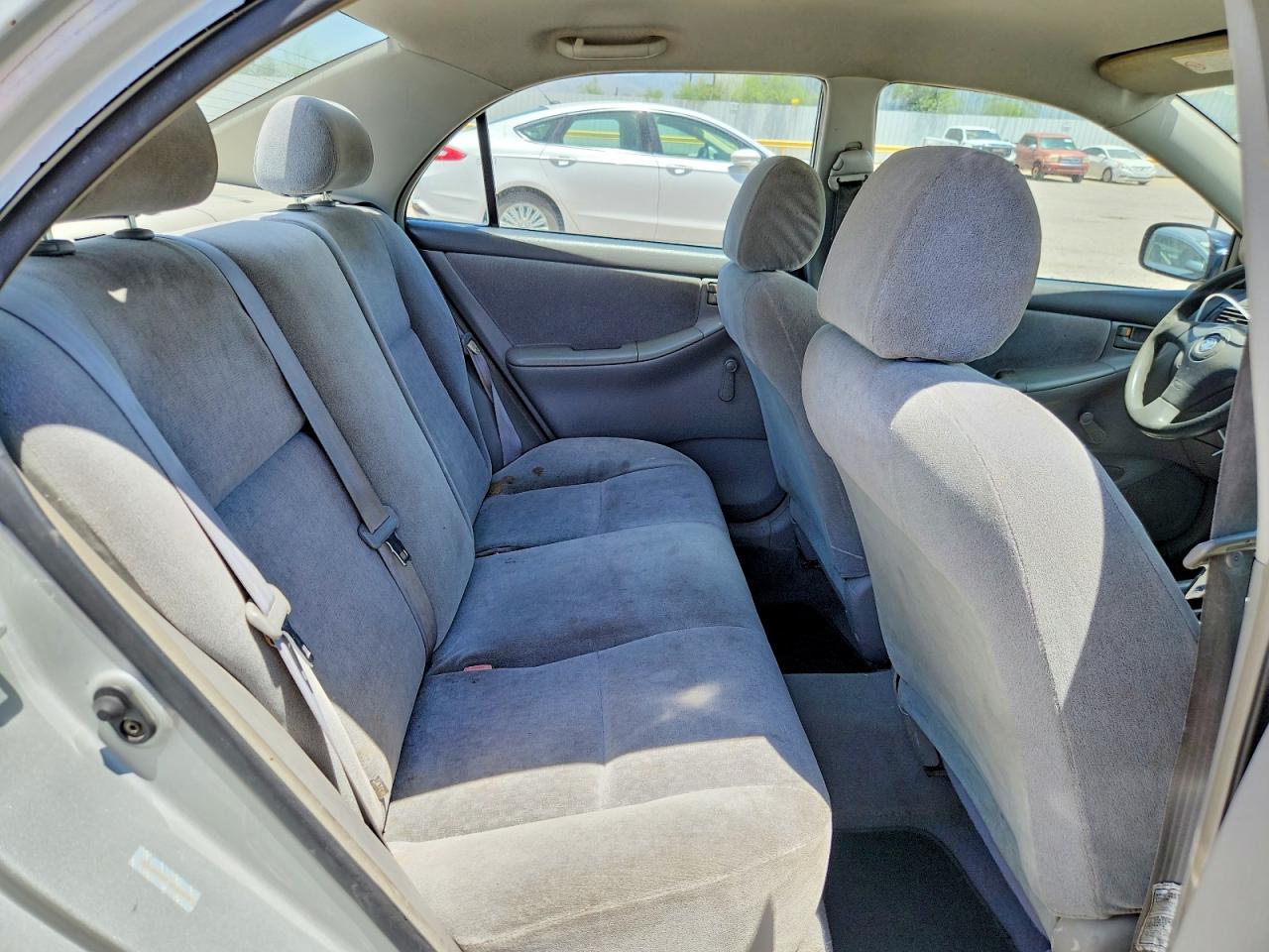 2004 TOYOTA COROLLA