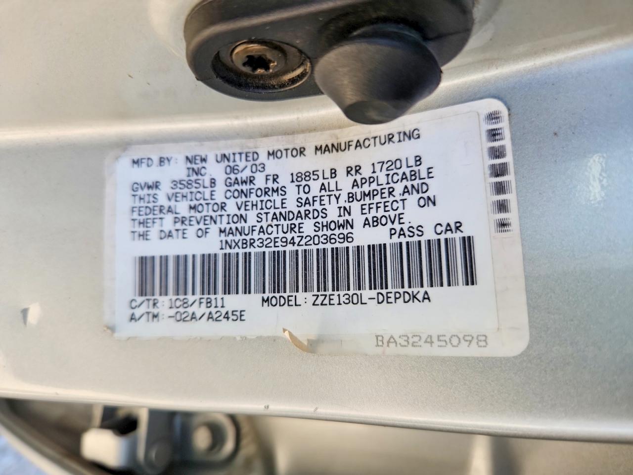 2004 TOYOTA COROLLA