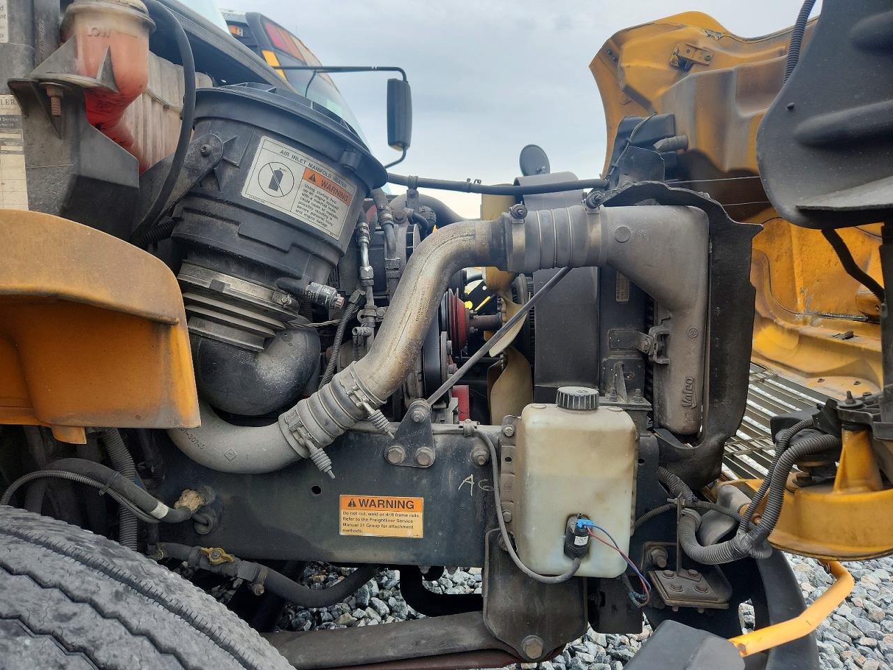 2009 THOMAS SAF-T-LINE