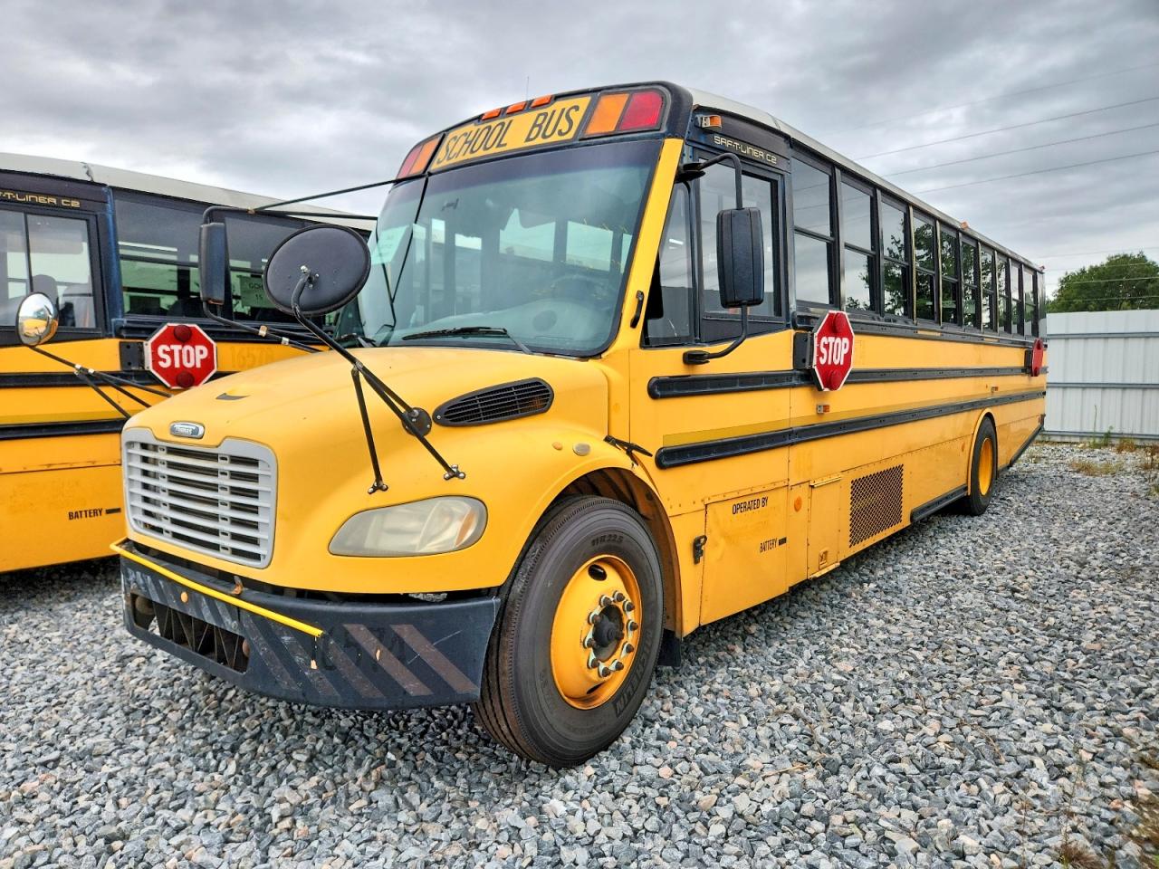 2009 THOMAS SAF-T-LINE
