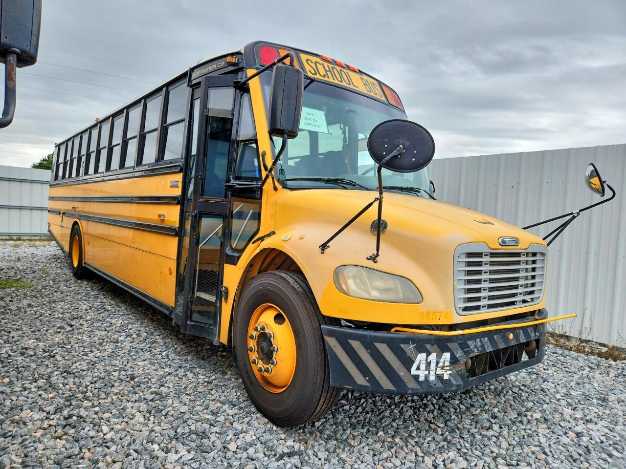 2009 THOMAS SAF-T-LINE