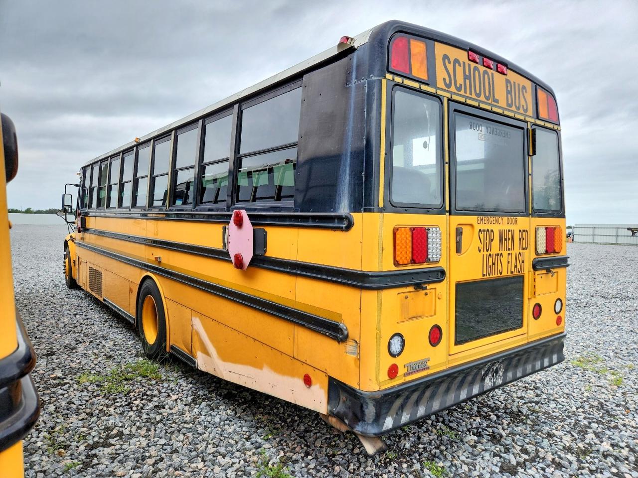 2009 THOMAS SAF-T-LINE