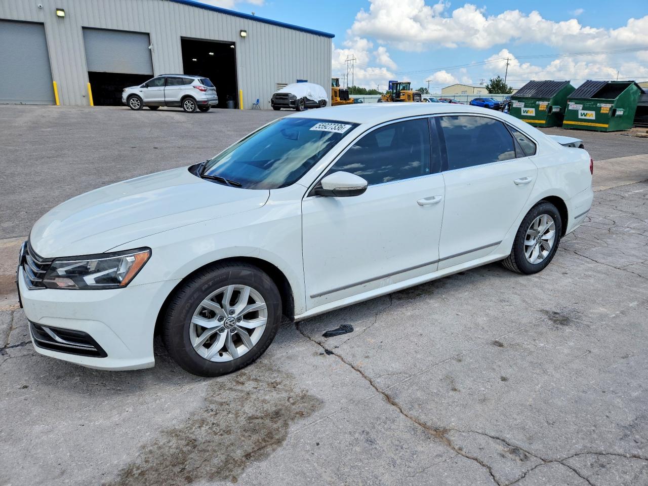 2016 VOLKSWAGEN PASSAT