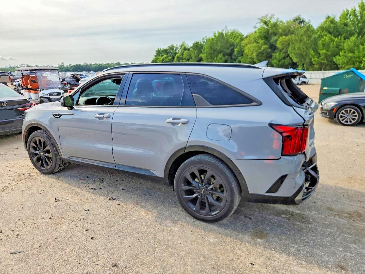 2023 KIA SORENTO