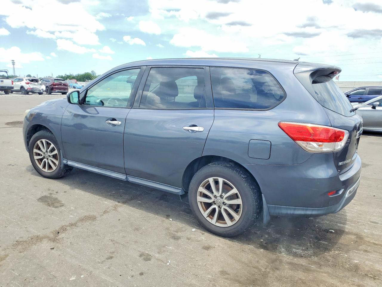 2013 NISSAN PATHFINDER