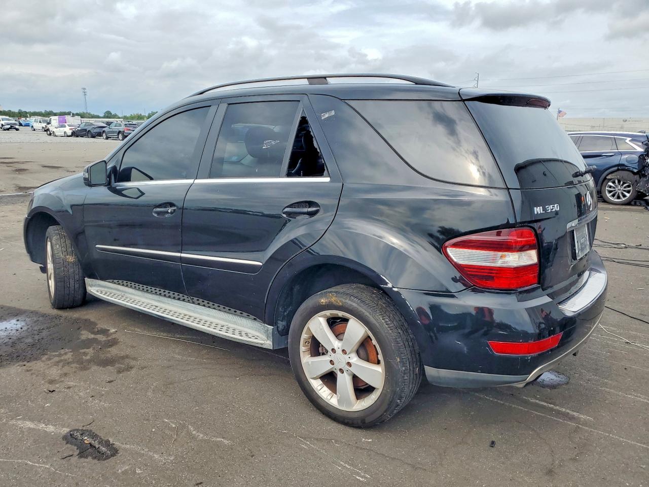 2011 MERCEDES-BENZ M-CLASS