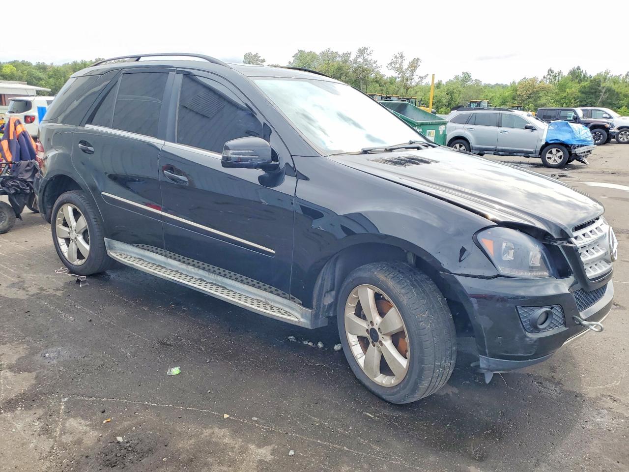 2011 MERCEDES-BENZ M-CLASS