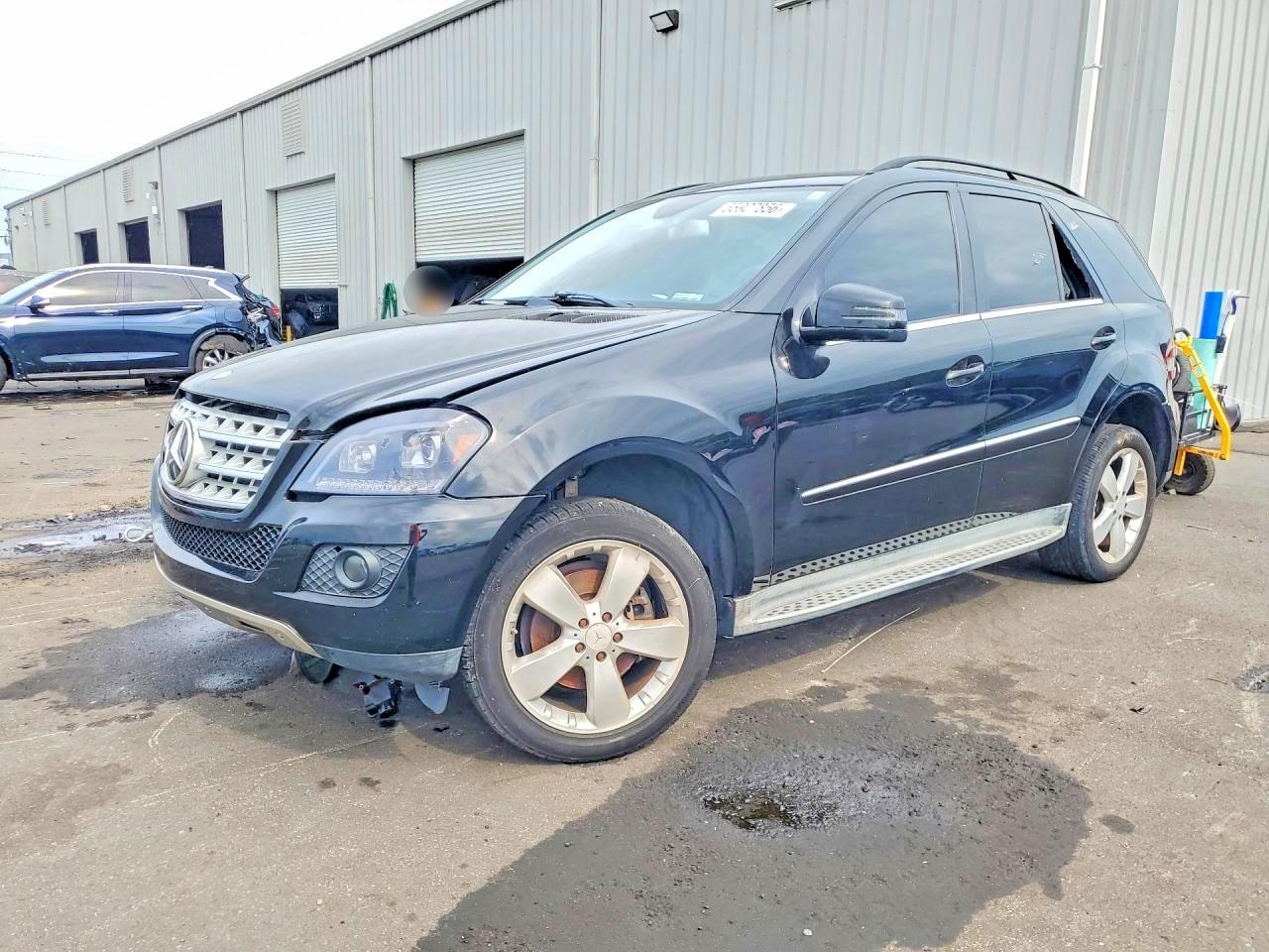 2011 MERCEDES-BENZ M-CLASS