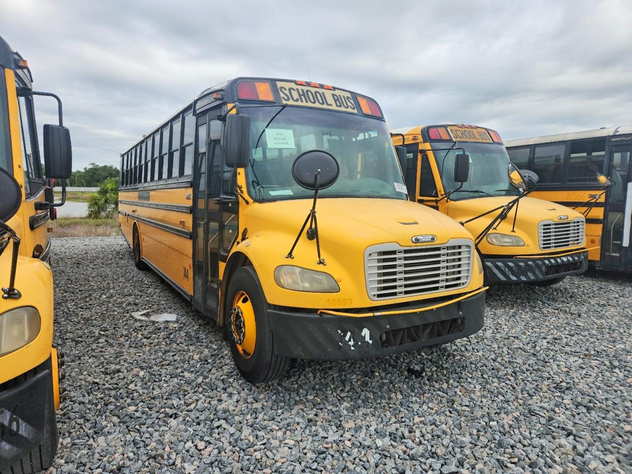 2009 THOMAS SAF-T-LINE